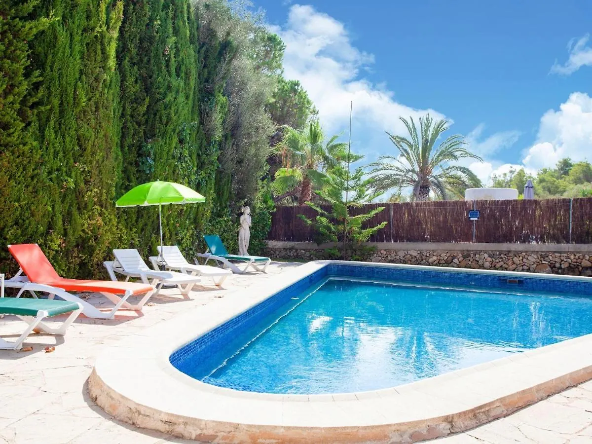 Elegant Holiday Home In Cala D Or With Swimming Pool Cala d'Or