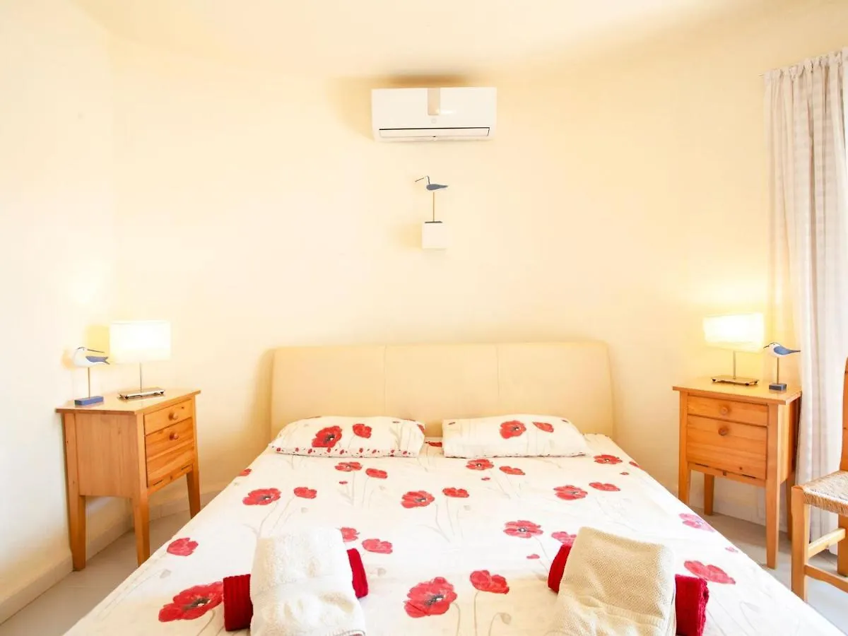 Elegant Holiday Home In Cala D Or With Swimming Pool Cala d'Or